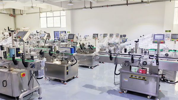 四川贴标机生产厂家实拍图