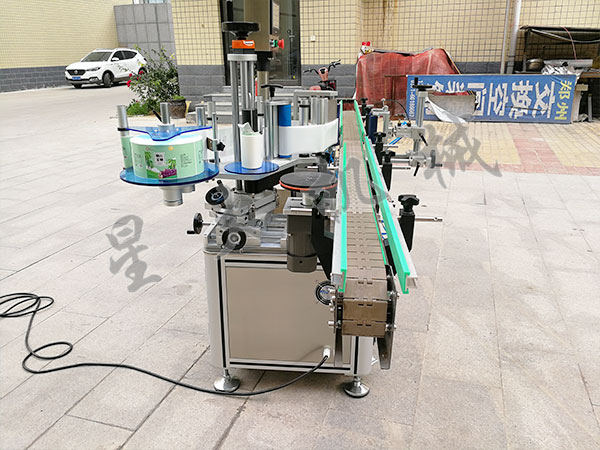 成都星火圆瓶贴标机
